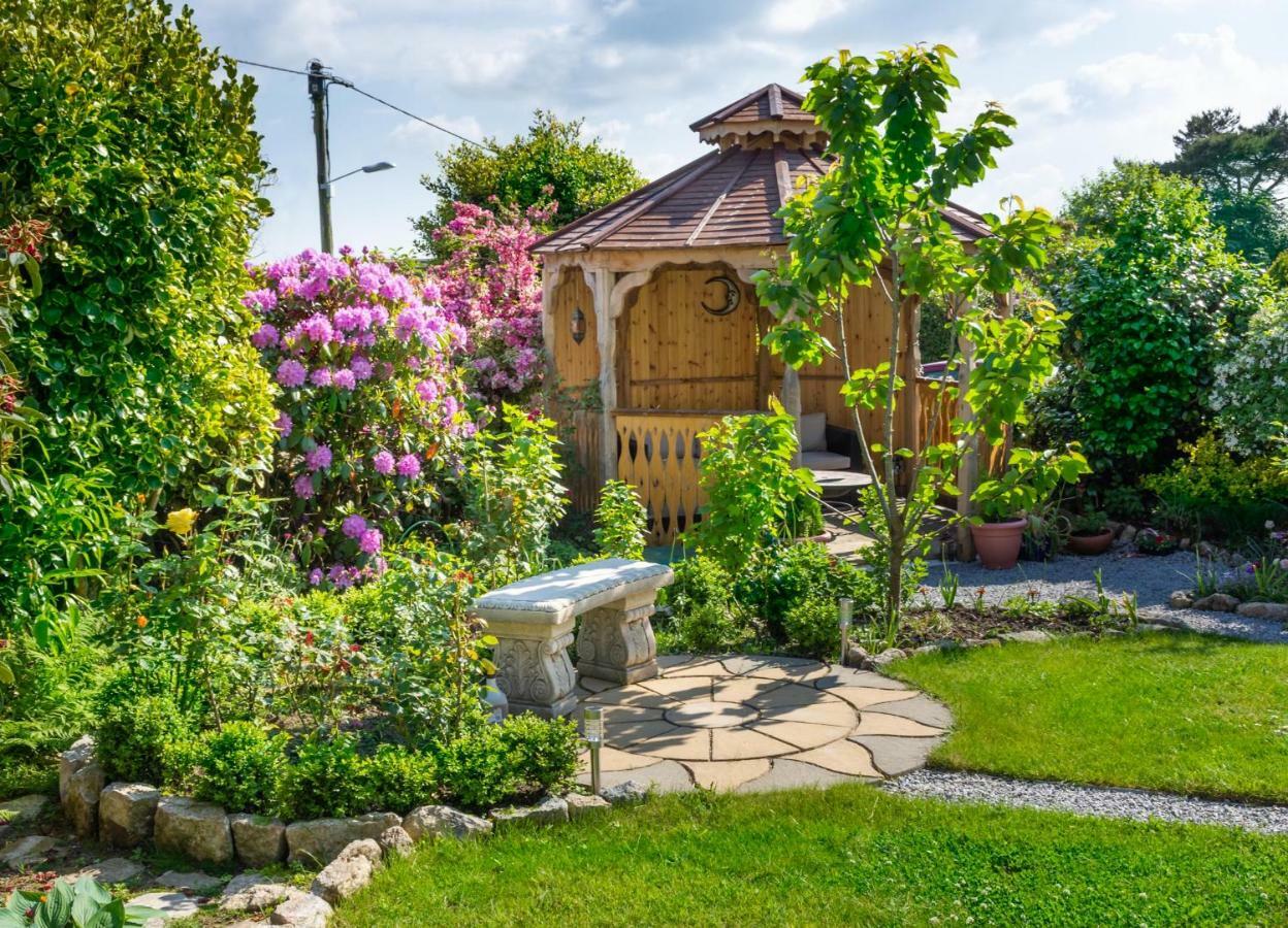 Rockleigh Place Сент-Остелл Екстер'єр фото
